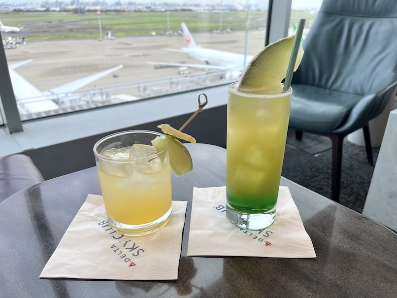 羽田空港「デルタスカイクラブ」実食：カクテル