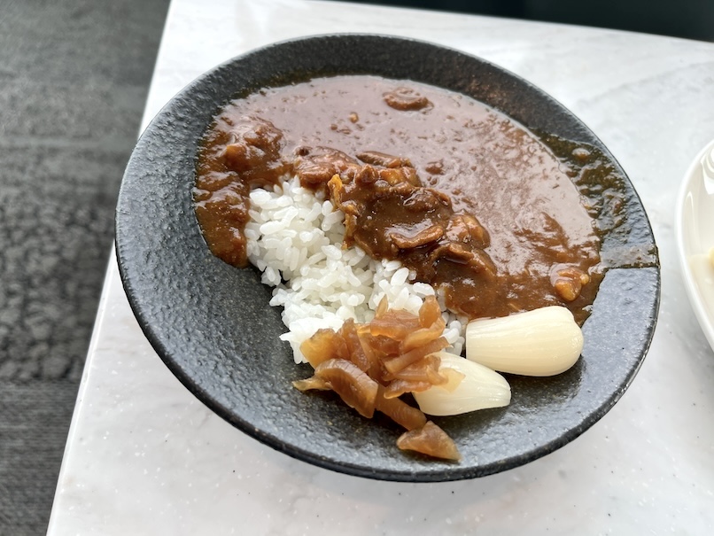 羽田空港「デルタスカイクラブ」実食：カレー